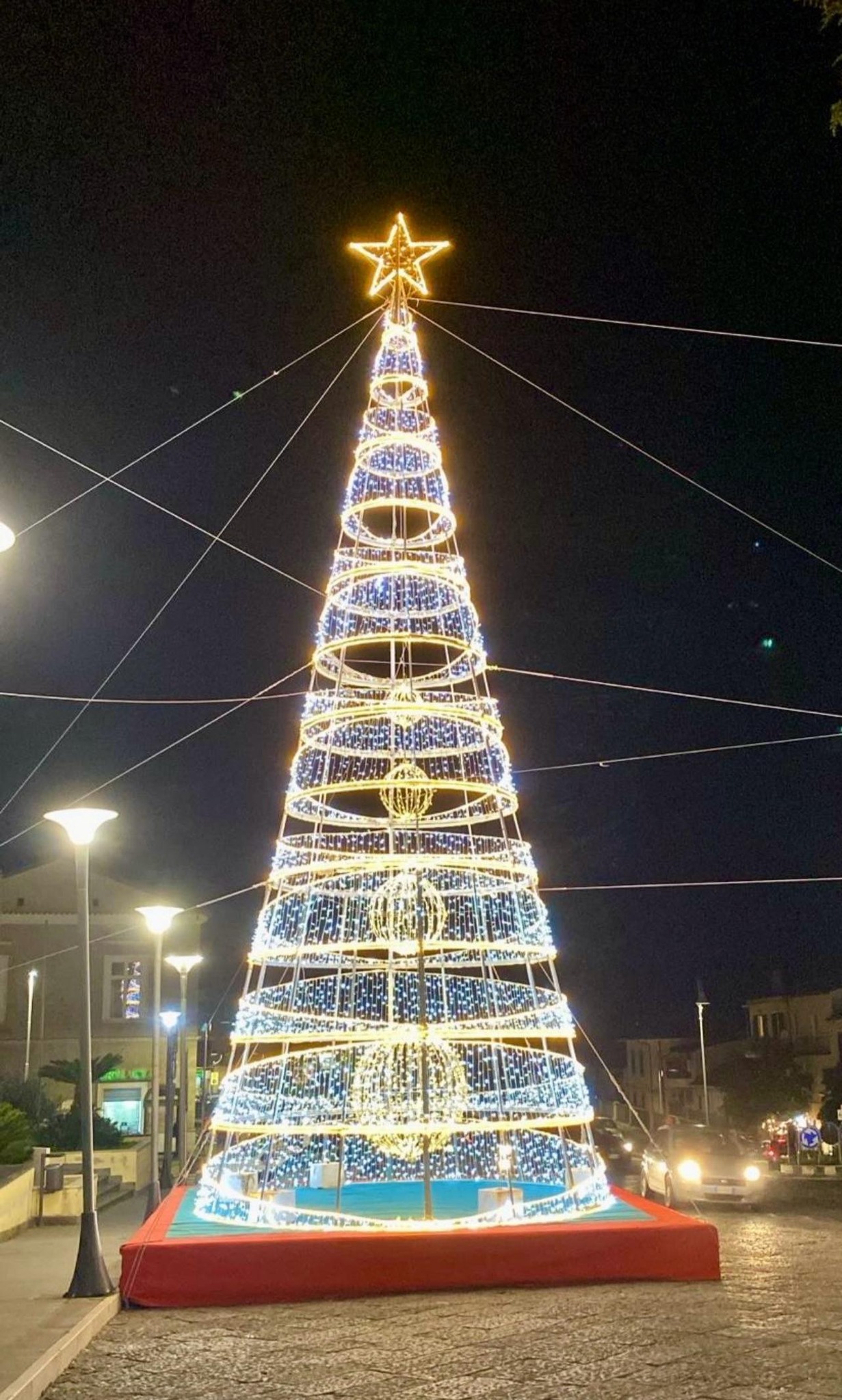 Rinvio causa maltempo concerto canti sotto l'albero a cura del coro dei bambini del Centro Madre Claudia